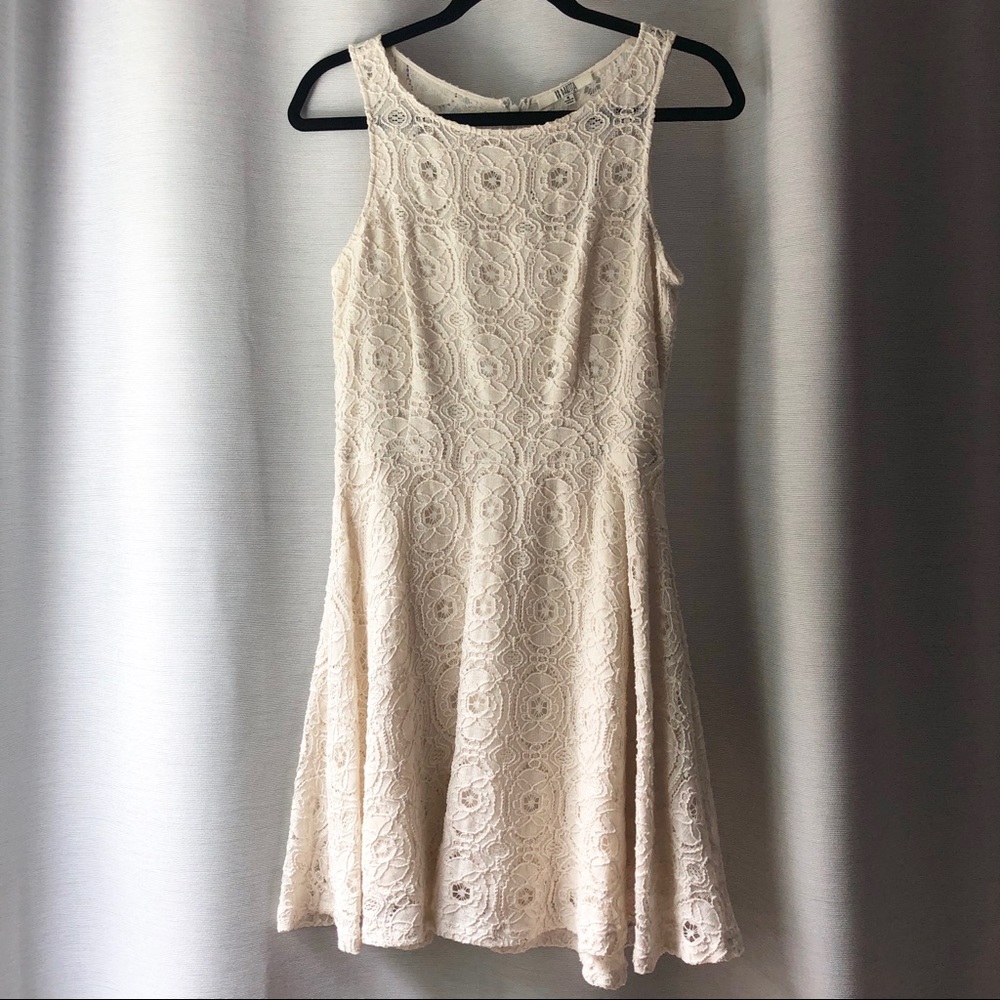 BB Dakota Cream Lace Dress